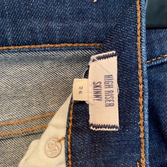 Madewell 9” high riser skinny. - Picture 5 of 6